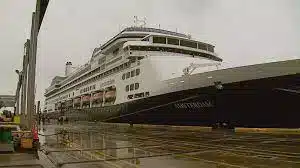 Kru Holland America Line Hilang Di Sitka ALASKA