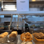 8 Makanan Yang Harus Dihindari di Prasmanan/Buffeet Kapal Pesiar